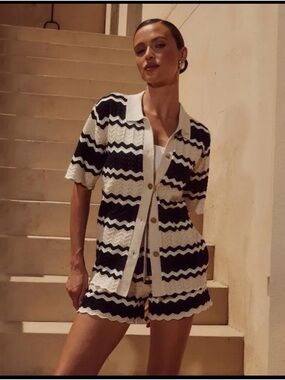 Black, Ivory  & White Chevron Knit Button-Up Set